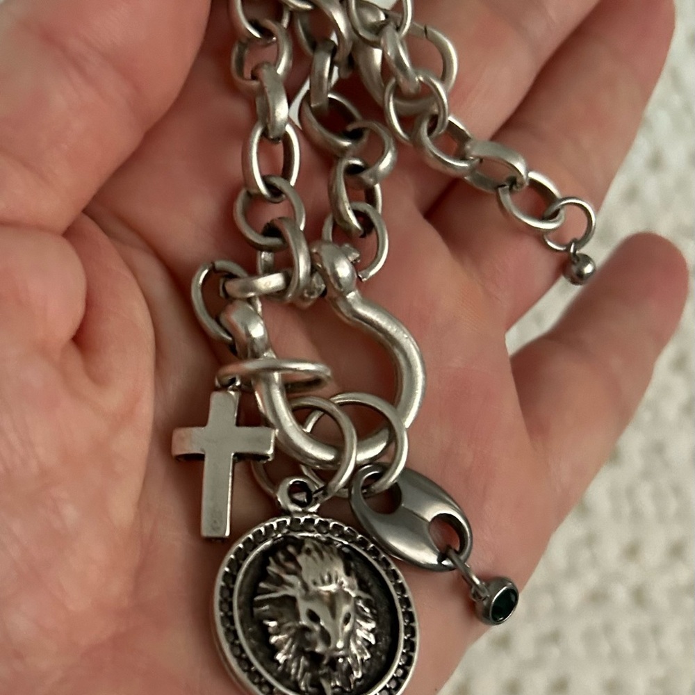 Silver Charm Necklace with Lion and Cross Pendants - Picture 9 of 10